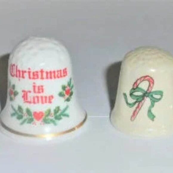 2 CHRISTMAS THIMBLE Creative Circle Santa Clause Bag Toys St. Nick Ceramic - Picture 1 of 2